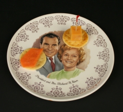 Nixon Commemorative plate 1978 with appetizers