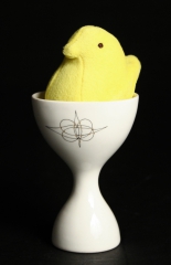 Eva Zeisel egg cup with plush Peep