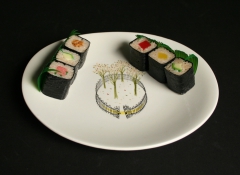 Eva Zeisel Hallcraft Tomorrow's Classic Buckingham with sushi