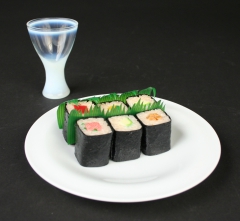 Russel Wright Theme Formal 2015.72 with sushi