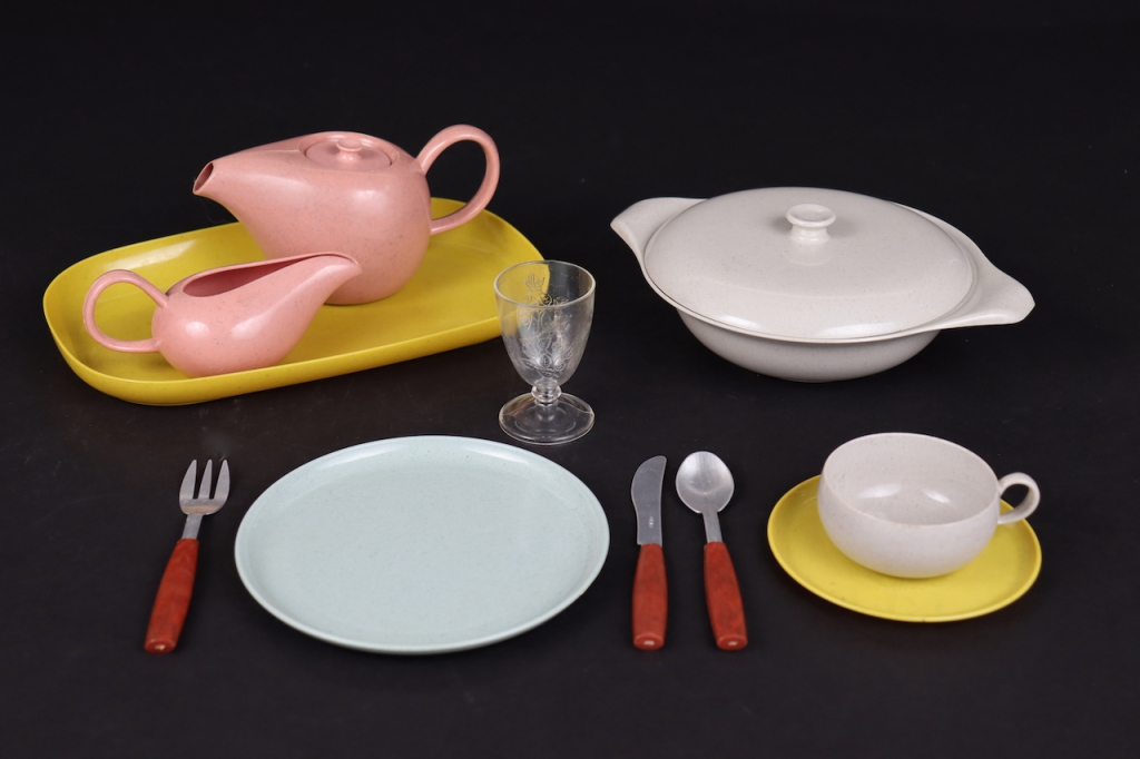 Eva Zeisel, famous tableware designer – Orange County Register