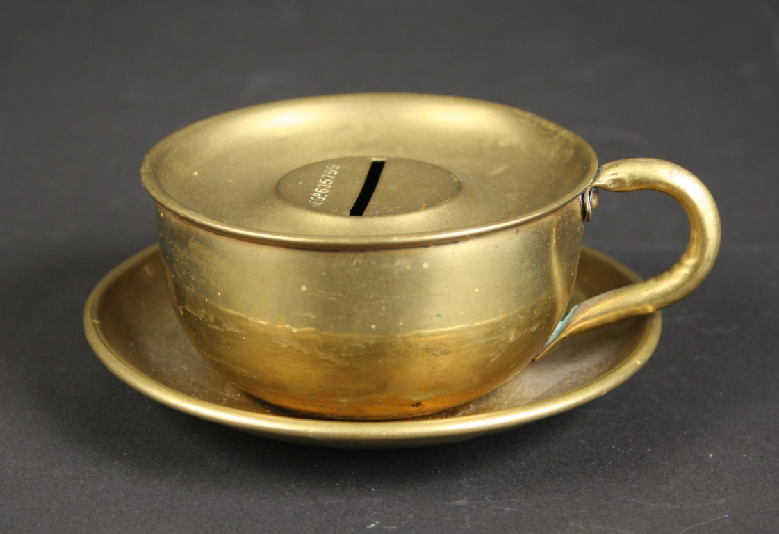 Defining Cups and Saucers International Museum of Dinnerware Design