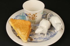 Katie Parker Guy Michael Davis Future Retrieval Rat Snack Set with grilled cheese
