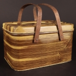2025.7-tin-litho-metal-picnic-basket-with-wood-grain-look