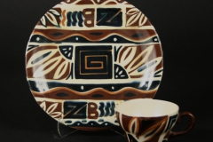 2020.189-Pacific-Pottery-Sarong-hand-painted-1942
