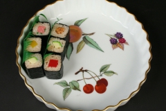 2015.111 Royal Worcester Evesham with sushi