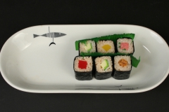 Shenango China Well of the Sea celery with sushi 2018.175